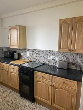 kitchen 2 use.jpg