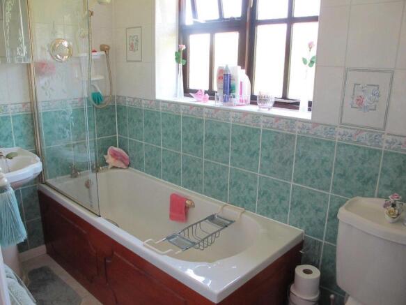 Photo 8