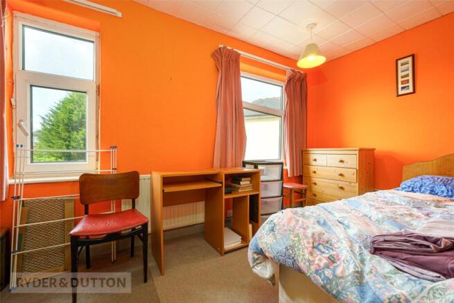 2 bed Semi-Detached for sale Image 12