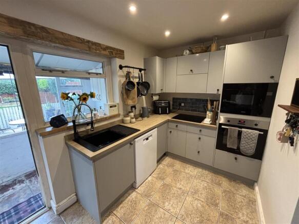 13 Upwoods Road, Doveridge, Ashbourne photo 4