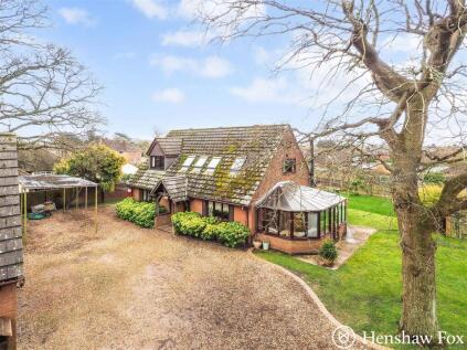 Hartsgrove Avenue, Blackfield, Hampshire