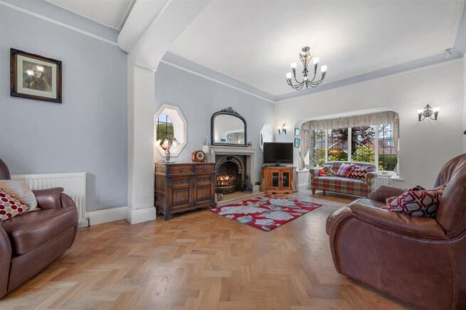 94 Summerseat Lane HDR-2.jpg