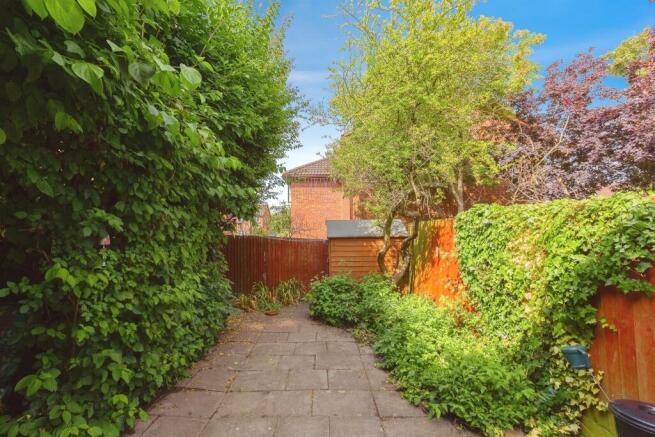 Coppice Way, Aylesbury photo 4