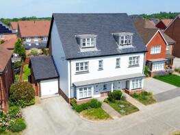 13, Kestrel Walk, Fleet GU51 5DD