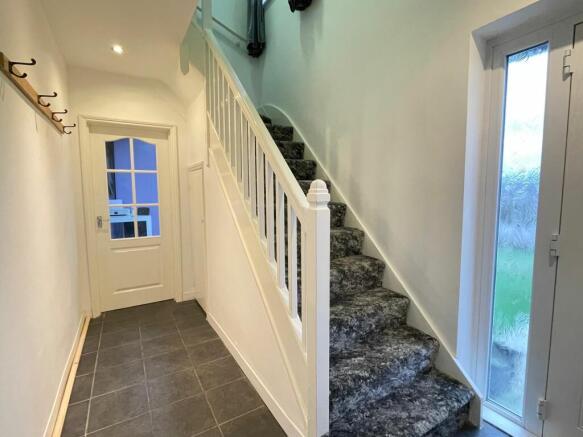 ENTRANCE HALLWAY