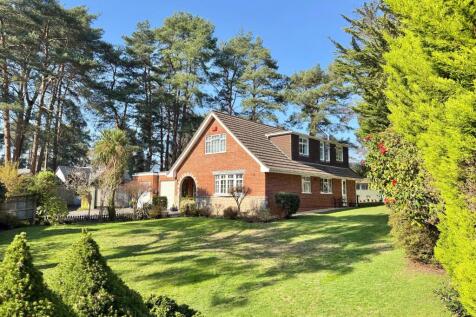 Ashley Drive South, Ashley Heath, BH24 2JP