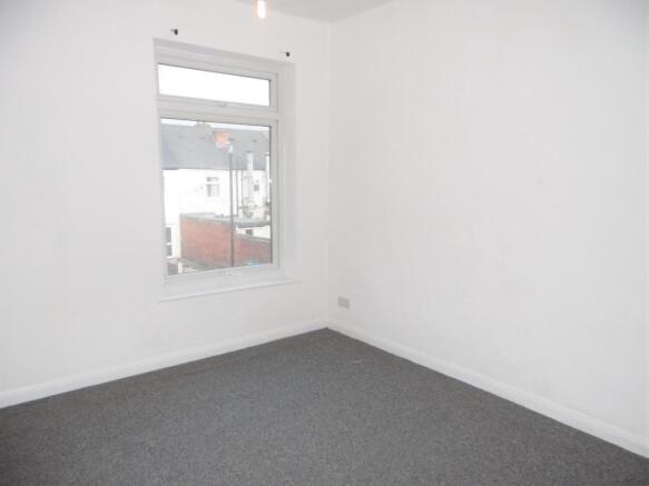 12 Park View, Chesterfield, Derbyshire, S41 0JD photo 4