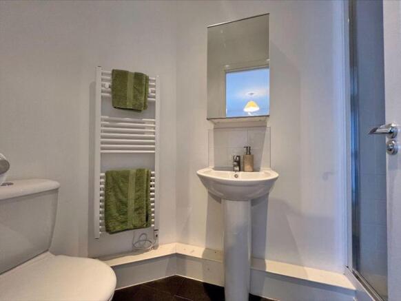 ENSUITE