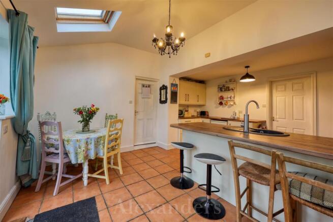 6 Witham Road -11.jpg