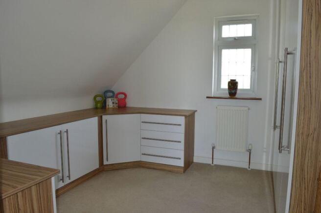 DRESSING AREA