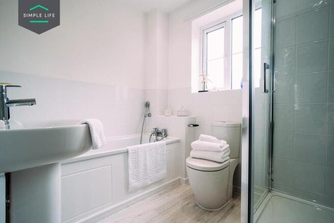 3 bed Semi-Detached to rent Image 11