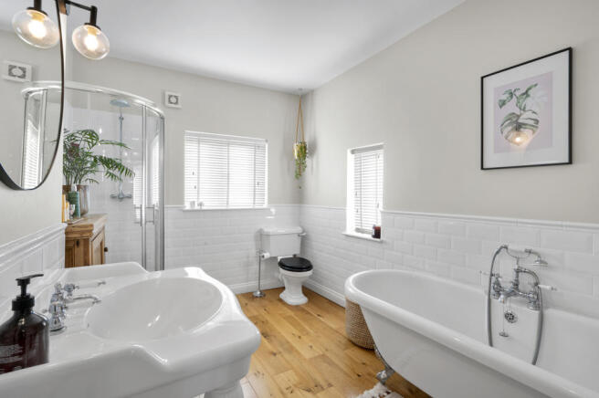 Main Bathroom