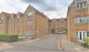 Flat 9, 145 Madison Court, Great North Way, Hendon, London NW4 1PW