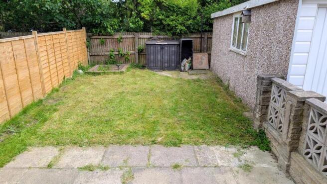 3 bed Semi-Detached for sale Image 4