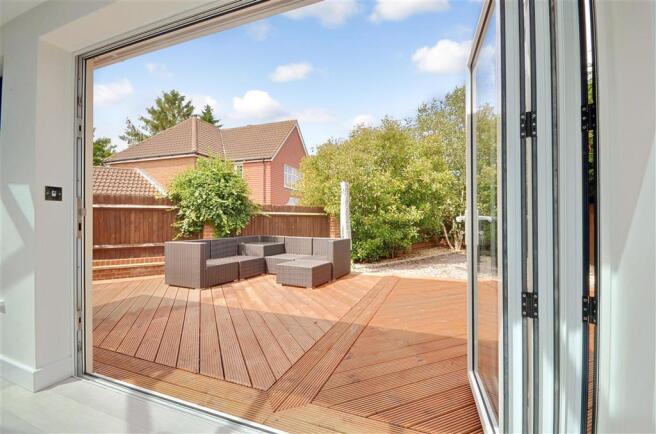 External Lifestyle Photograph