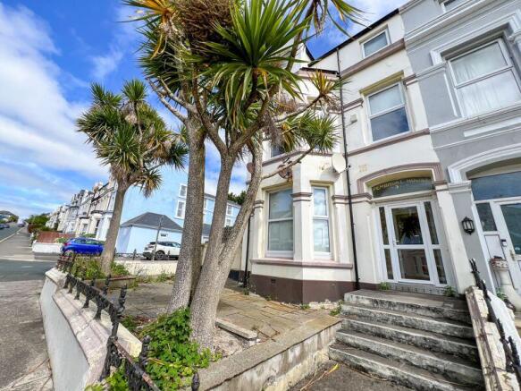 36 Murrays Road, Douglas