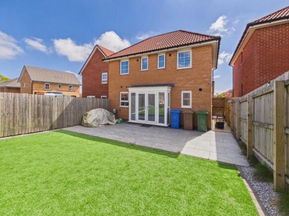3 bed Detached for sale Image 4