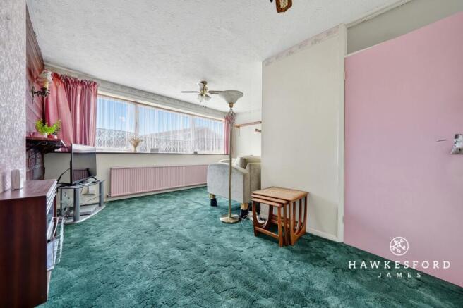 Millfield, Sittingbourne - Lounge
