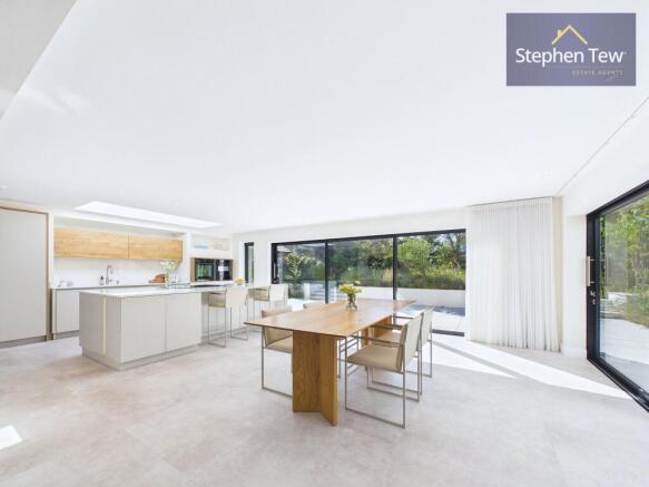 Living / Dining Kitchen
