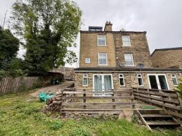 380, Highfield Road, Idle, Bradford BD10 8RU