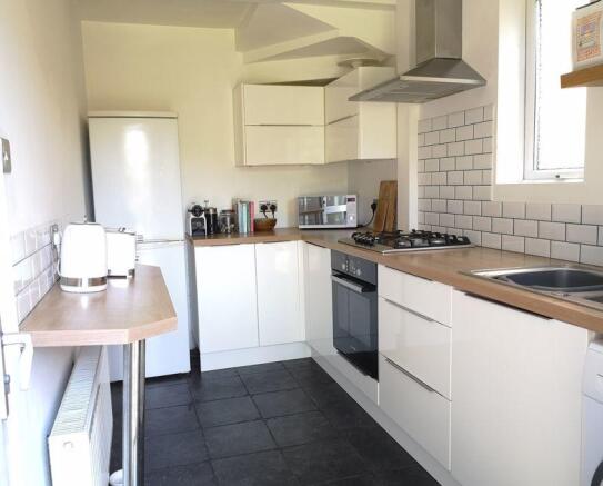Kitchen full