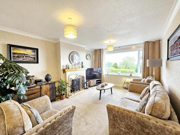 2 bed Semi-Detached Bungalow for sale Image 2