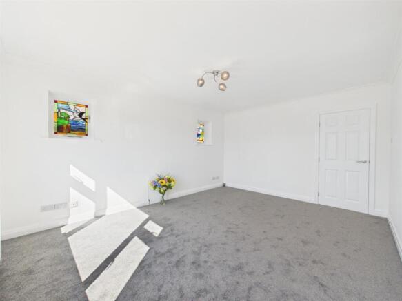 2 bed Detached Bungalow for sale Image 5