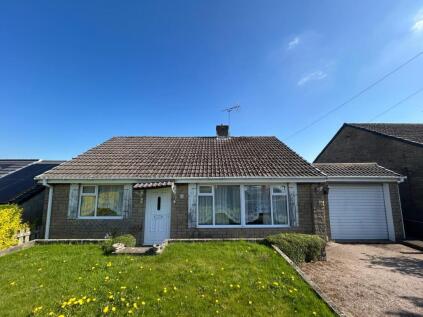 67 Victoria Road, Stocksbridge, Sheffield, South Yorkshire S36 2FX