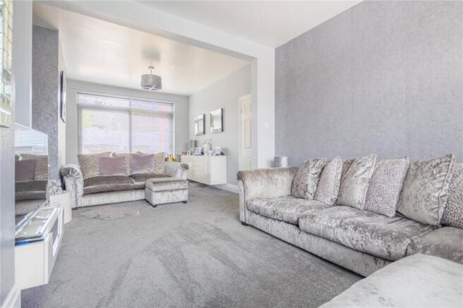 4 bed Semi-Detached for sale Image 11