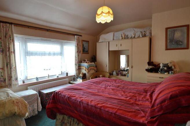 BEDROOM 1
