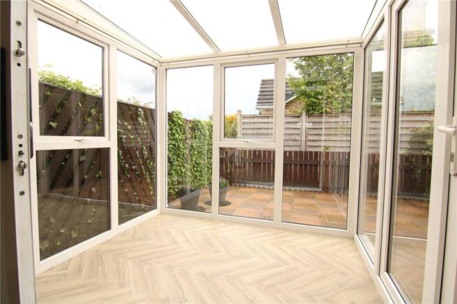 3 bed Town House for sale Image 6