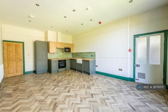Kitchen / Living
