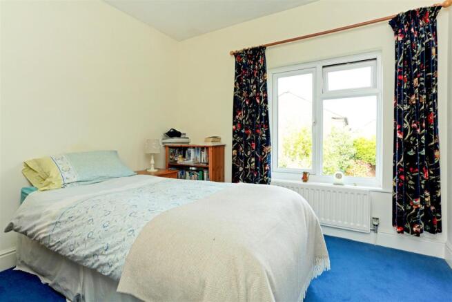 5 Avonleaze 166186 (