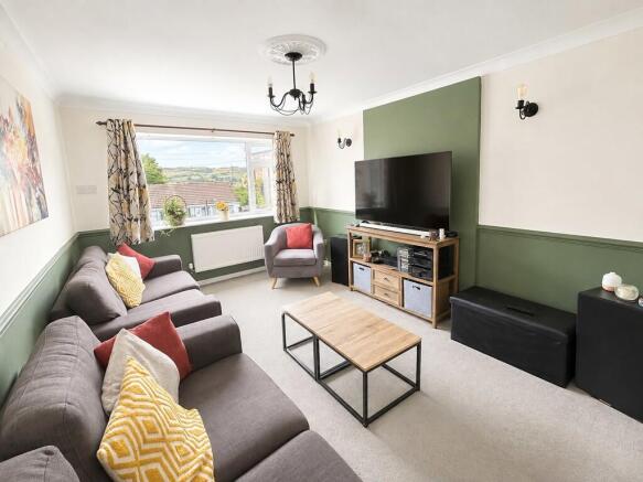 3 bed Terraced for sale Image 4