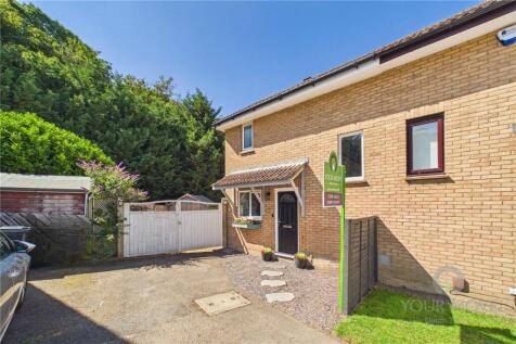 Osmund Drive, Goldings, Northampton, NN3
