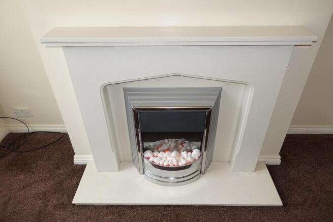 3 bed House to rent Image 12