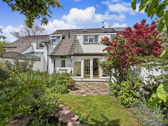 3-bed terraced on Leechwell Lane, Totnes, £475,000