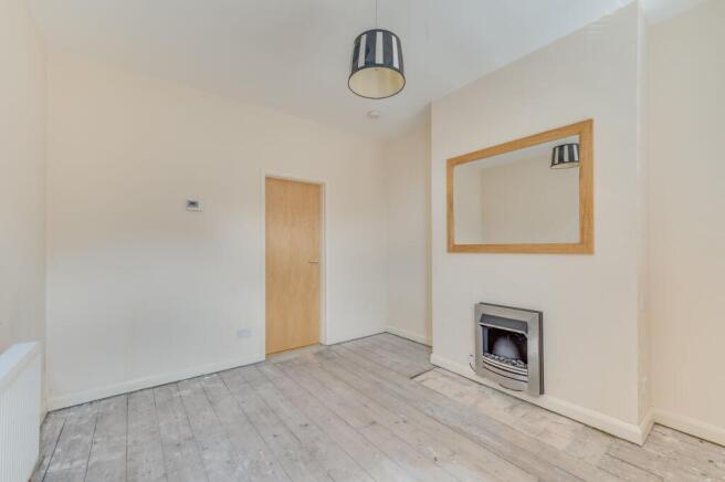 2 bed Terraced for sale Image 4