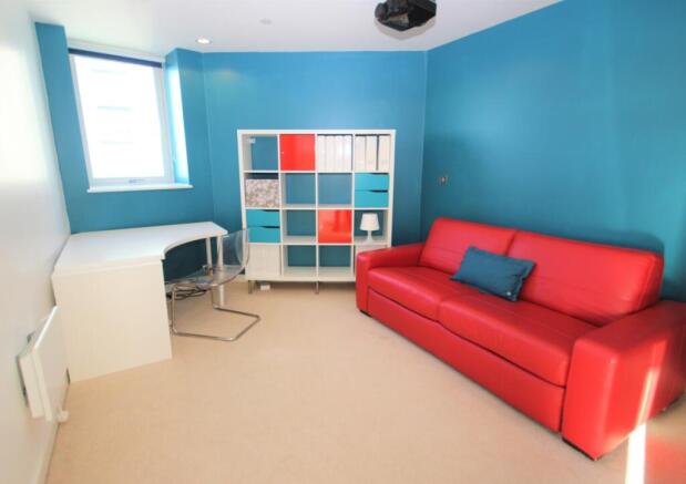 2nd bedroom 1