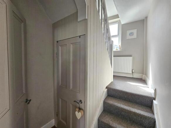 3 bed End of Terrace for sale Image 9