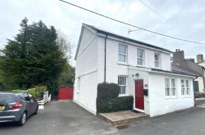 Golwg Y Mynydd, Nantrhibo, Llandeilo SA19 6AJ