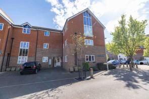 77, Edward Vinson Drive, Faversham ME13 8FE