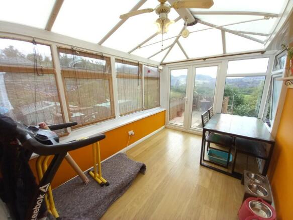 DINING CONSERVATORY