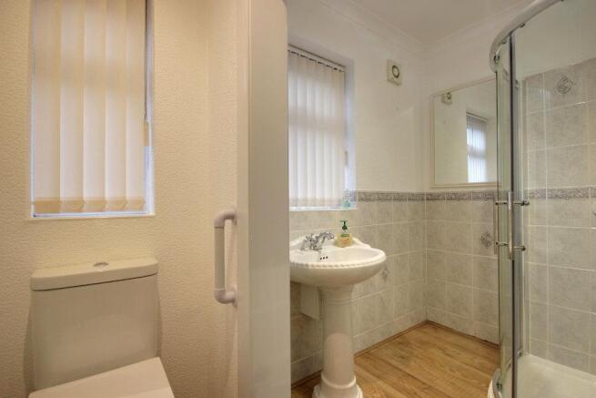 2 bed Detached Bungalow for sale Image 10