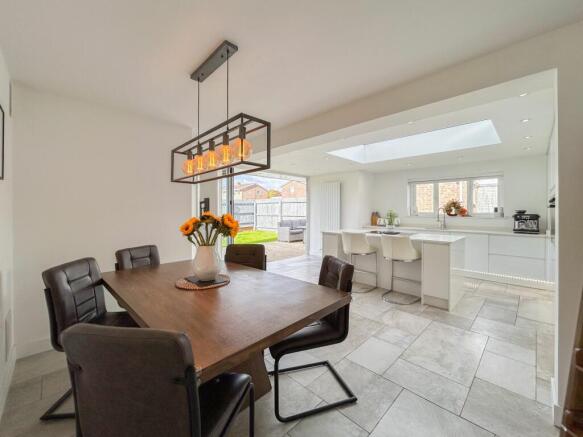Kitchen/Dining Room