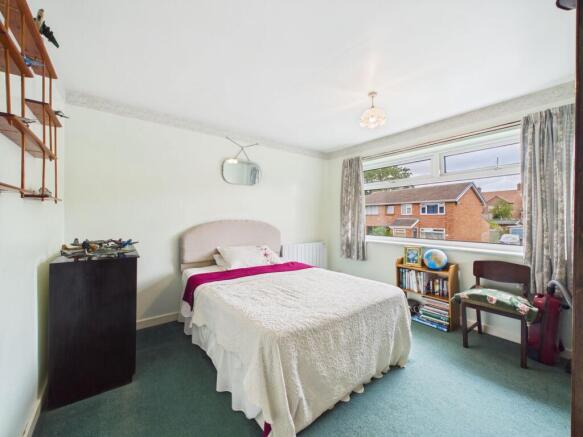 3 bed Terraced for sale Image 9