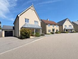 16, Searle Crescent, Broomfield, Chelmsford CM1 7FP