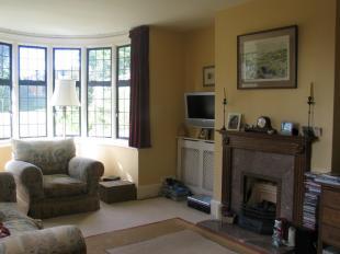 SITTING ROOM-1