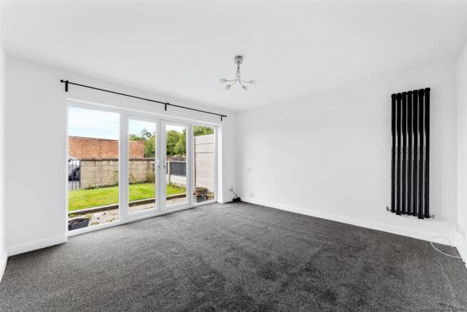 44 HOLT LANE-21.jpg
