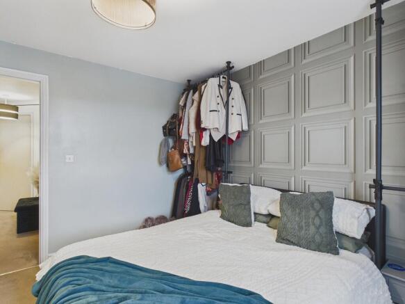 2 bed Apartment for sale Image 10